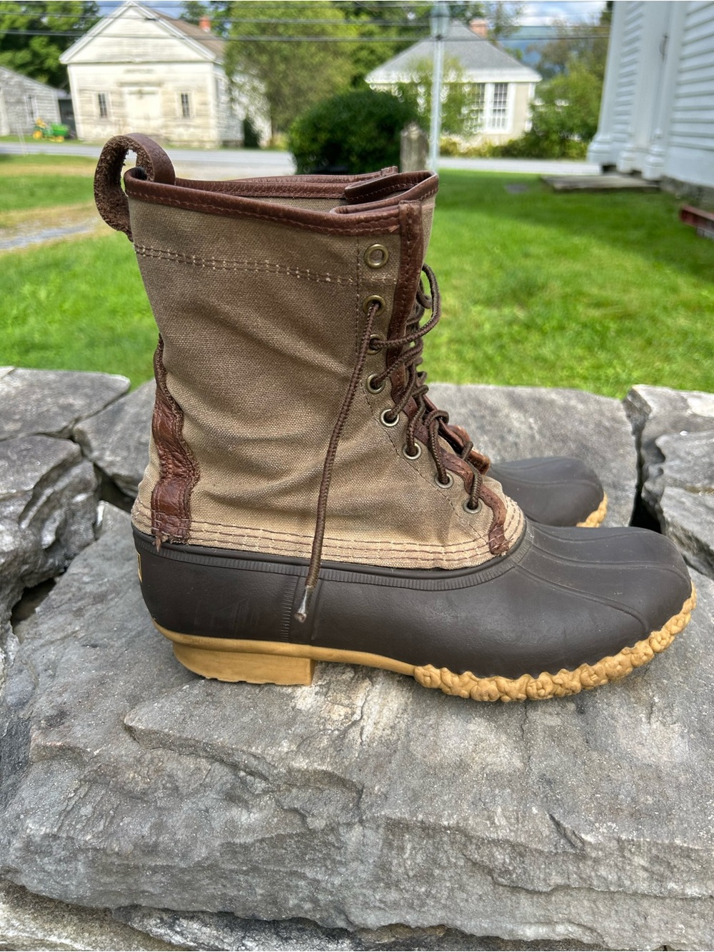 L.L. Bean Signature Waxed Canvas Maine Hunting Shoe Boots - Size 9W